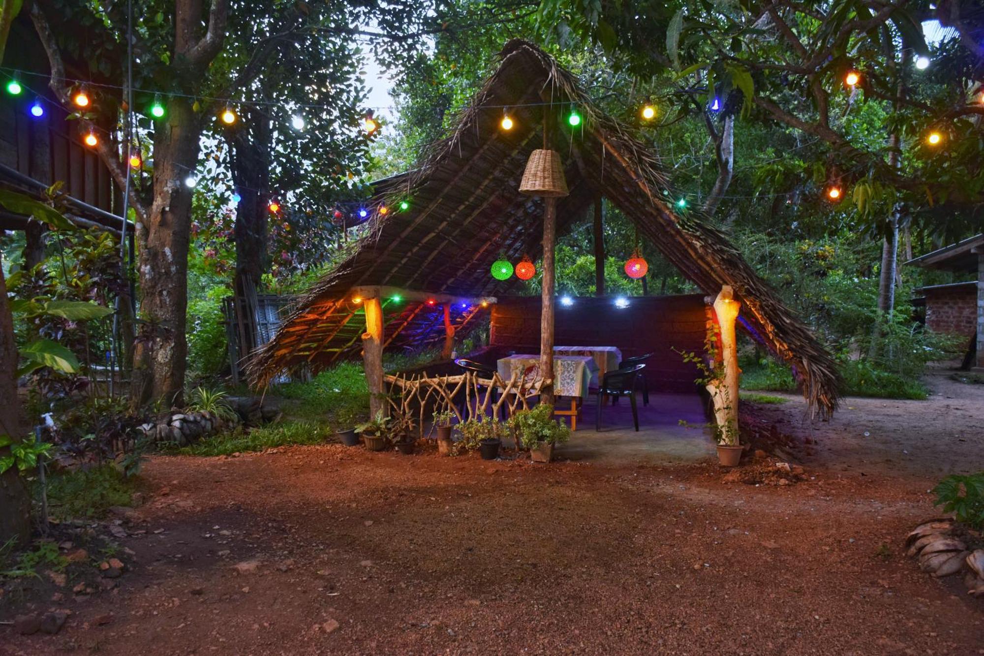 Appartement Akash Treehouse à Sigirîya Extérieur photo