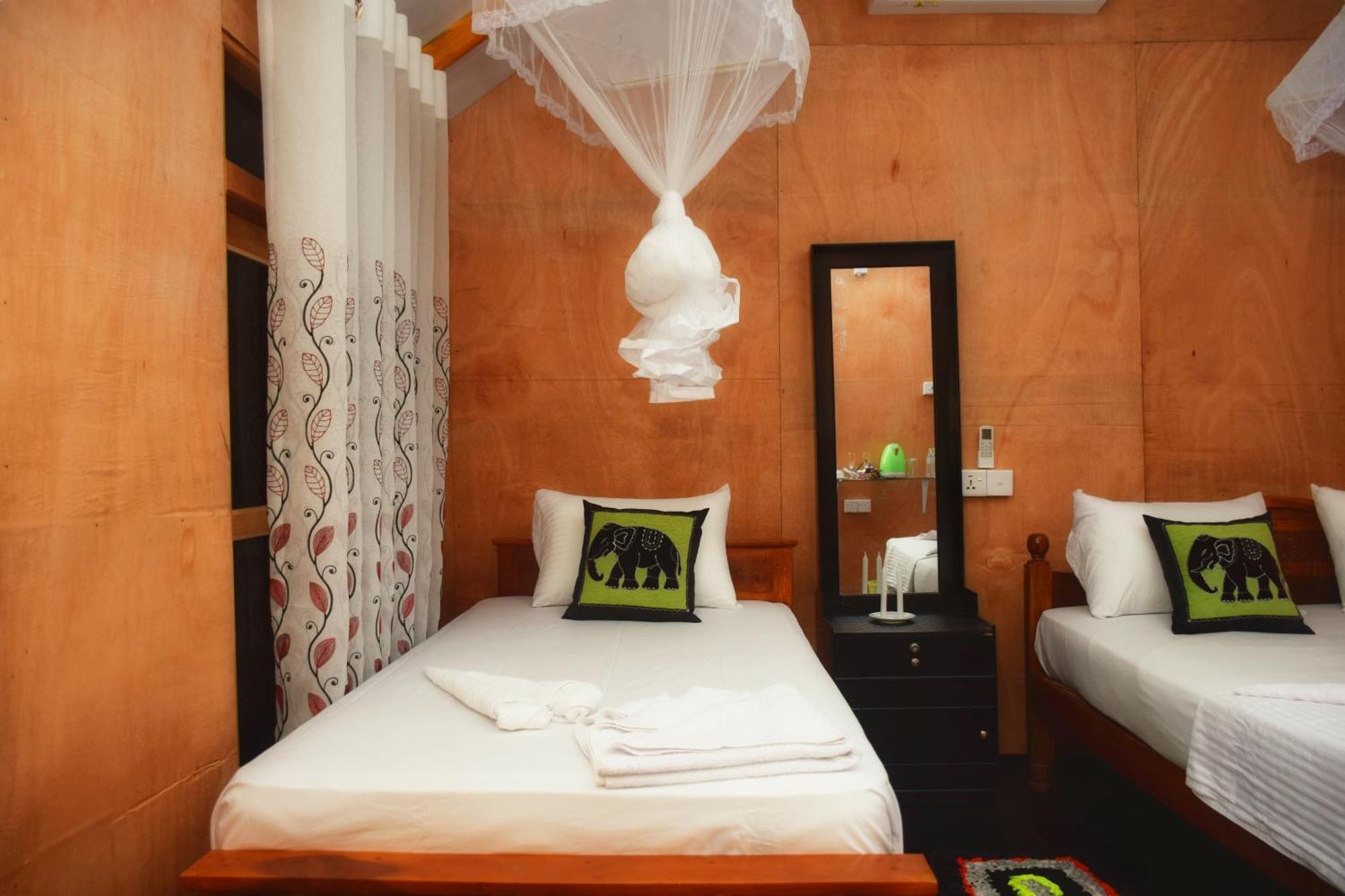 Appartement Akash Treehouse à Sigirîya Extérieur photo